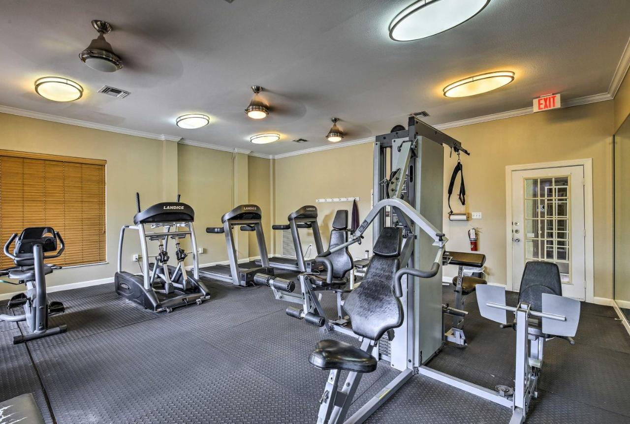 Modern Condo With Pool 4 Mi To Clearwater Beach! Esterno foto