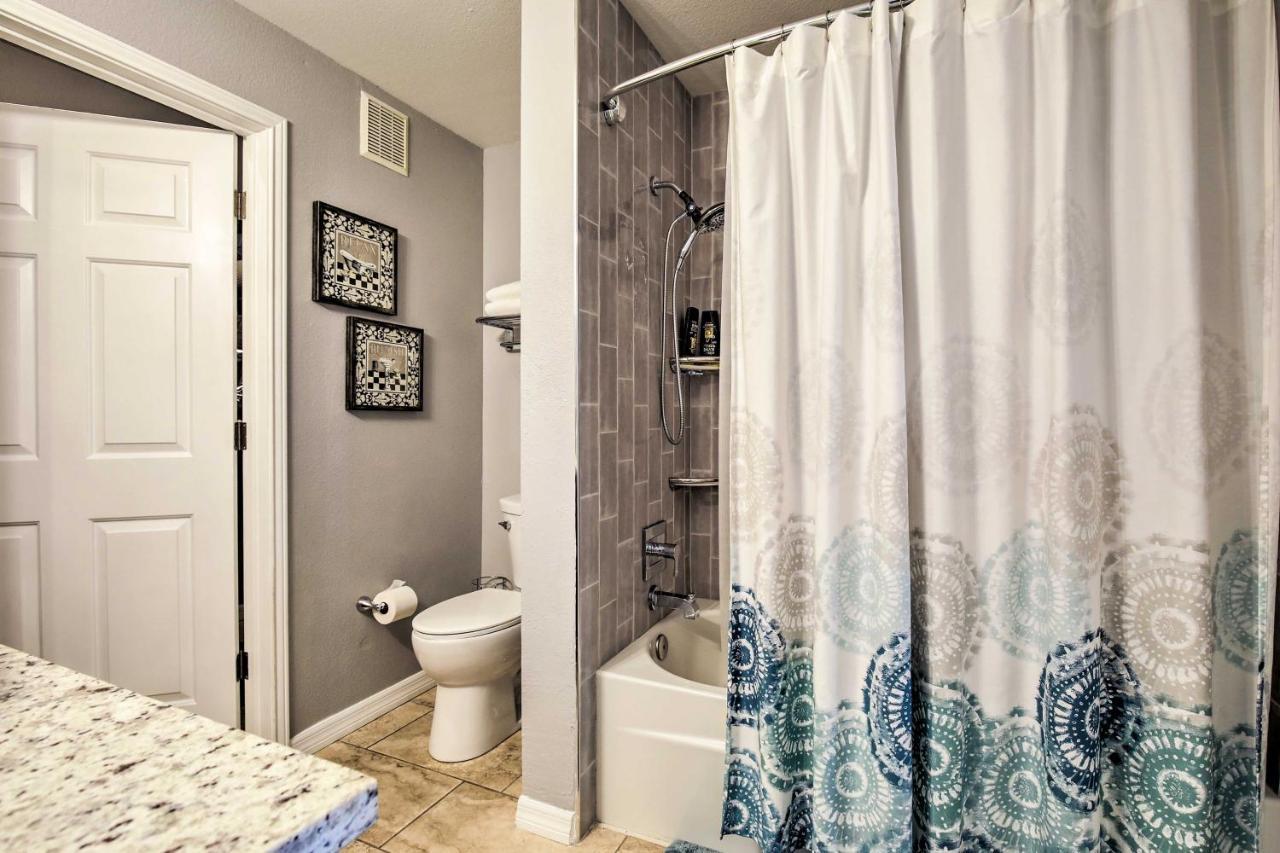 Modern Condo With Pool 4 Mi To Clearwater Beach! Esterno foto